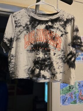 Amazon Black & White Tie-Dye Los Angeles Crop Top with Orange Print
